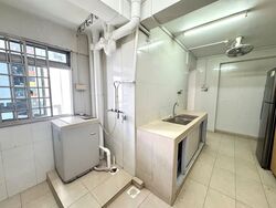 Blk 224 Lorong 8 Toa Payoh (Toa Payoh), HDB 5 Rooms #571388701